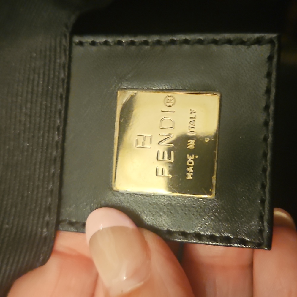 FENDI Bucket BAG! Authentic Vintage Beauty. Black Nylon! - Picture 3 of 7